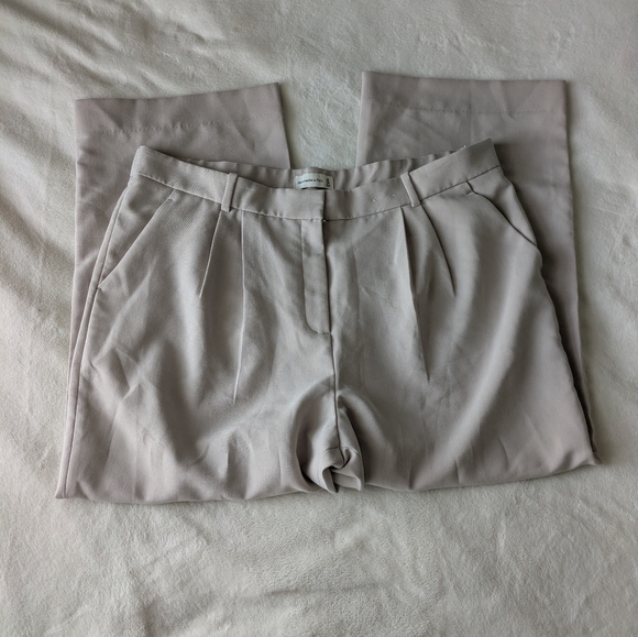 Abercrombie & Fitch Sloane Tailored Wide Leg Pant - Picture 3 of 4